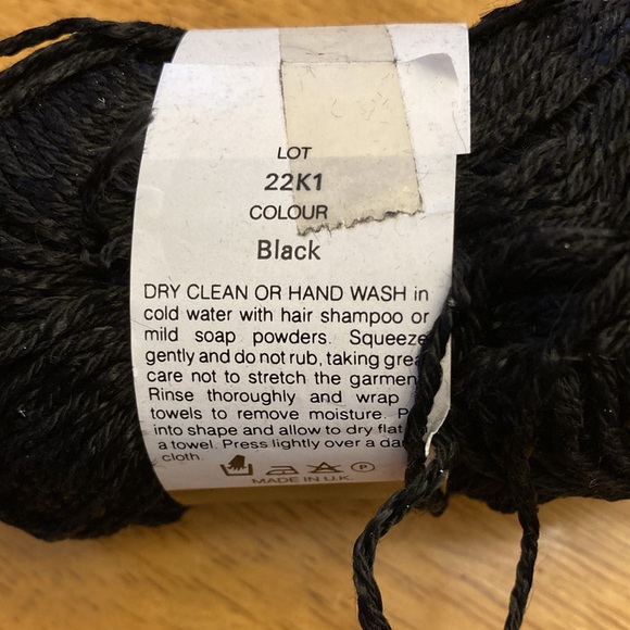 Christian de Falbe Dragonfly Yarn. Color is Black. 50g. Ten for $50 - Picture 4 of 6